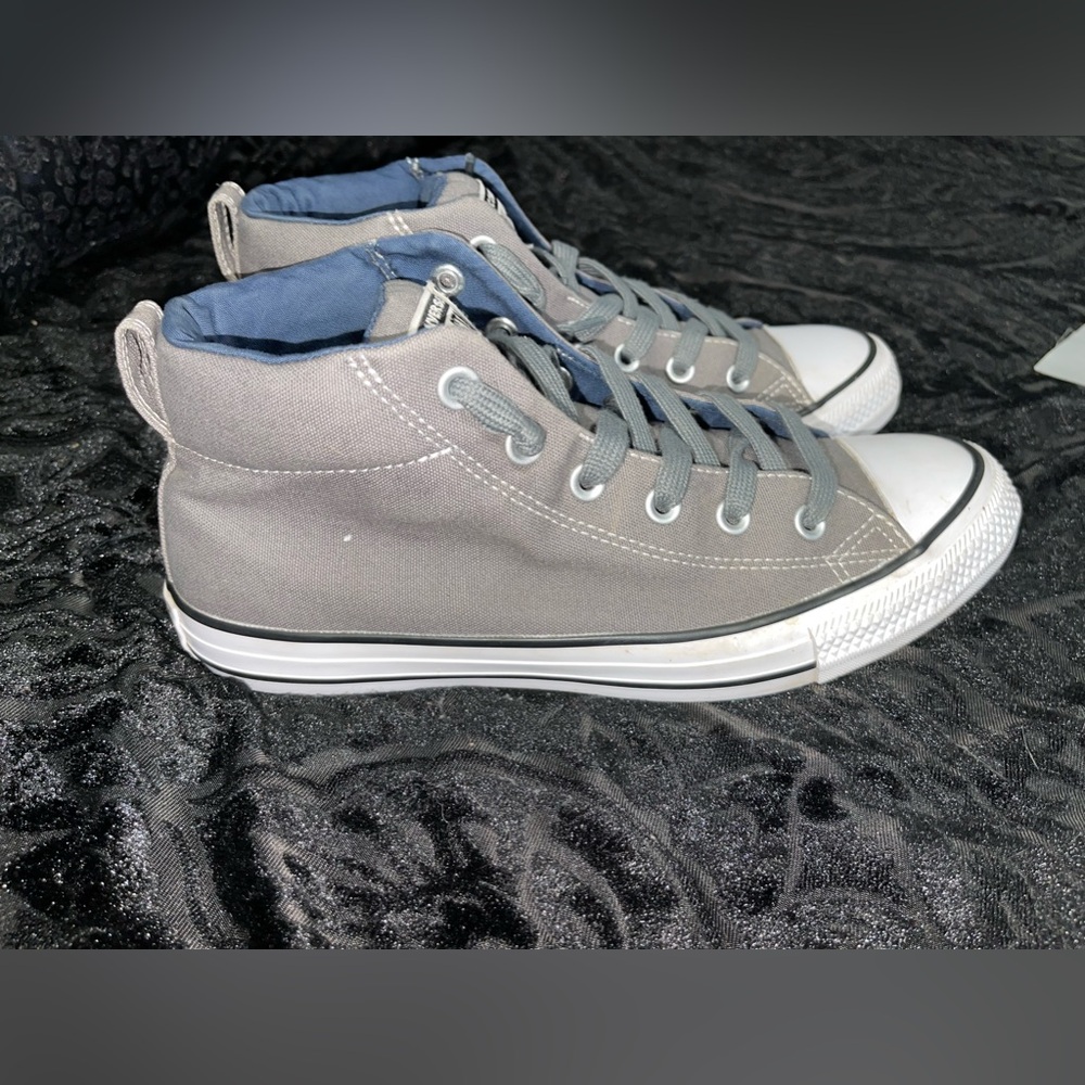 Women’s size 9 men’s size 7.5 gray converse high top slip ons